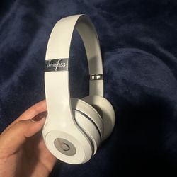 Beats Solo 3
