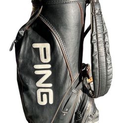 Vintage Ping Black Golf Bag Vintage 4-Way 1-Strap T95 Black  Zippers Work
