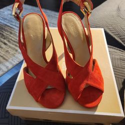 Womens Michael Kors Suede Sandal Size 5