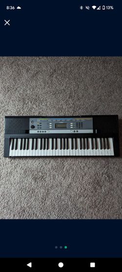 Yamaha Piano Keyboard