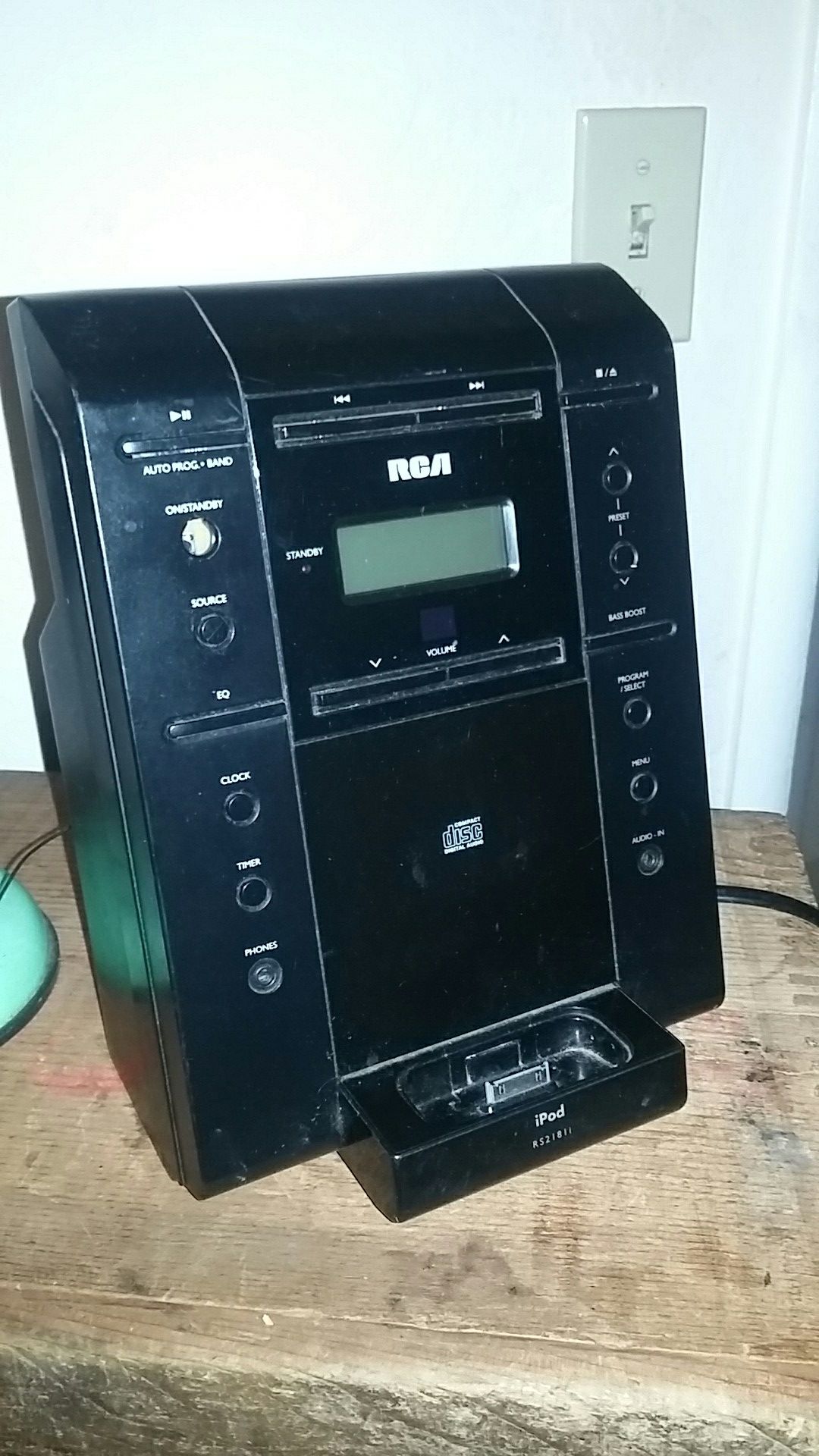 RCA classic CD player, iPod dock radio