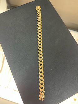 10k gold Cuban bracelet