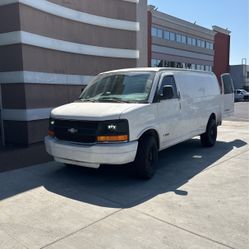 2006 Chevrolet Express Cargo Van