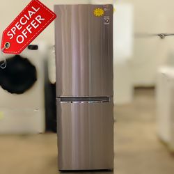 LG Scratch And Dent Refrigerator 