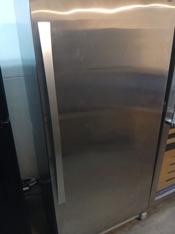 Black Friday Kenmore Elite Refrigerator 