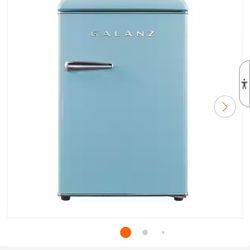 Galanz 2.5 cu. ft. Retro Mini Fridge in bebop blue with chiller

