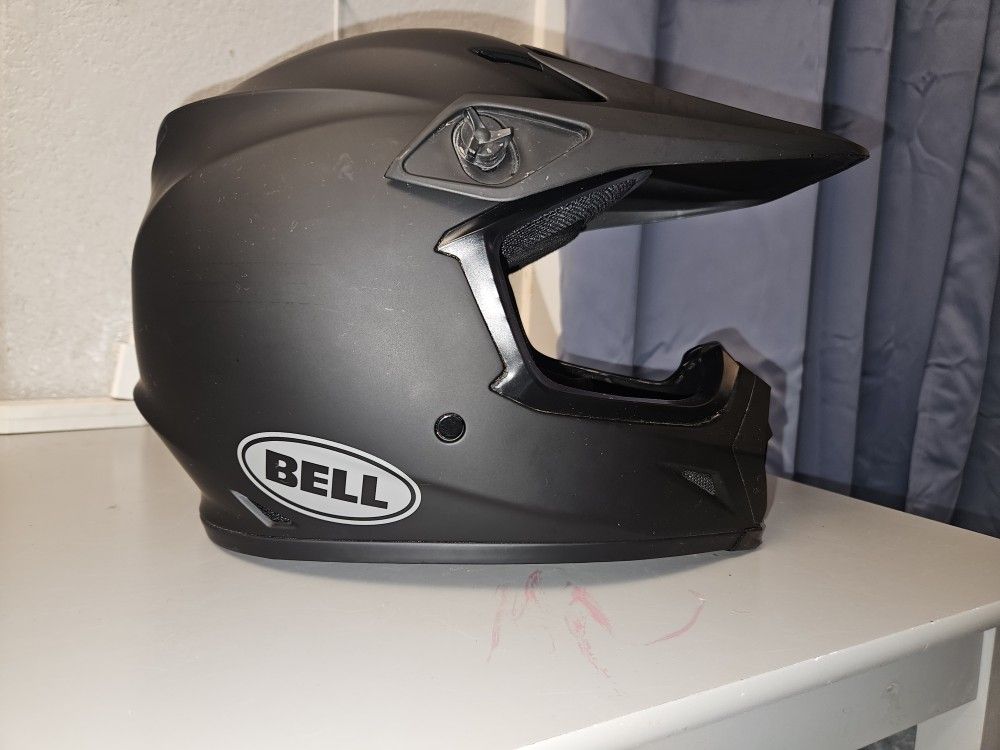 Bell Helmet Like New Size Small