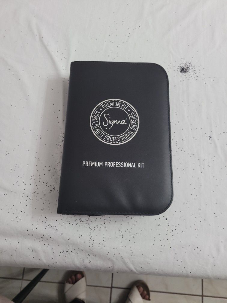 Sigma Brush Bag $40