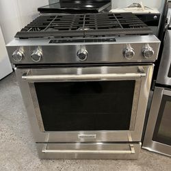 🔥 KITCHENAID GAS RANGE – 5 BURNERS 🔥