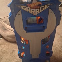 Mega Garage Hot Wheels 