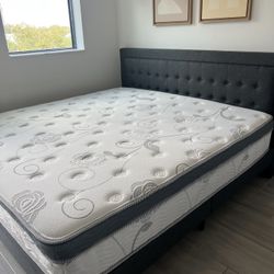 King Size upholstered platform bed featuring a tufted headboard & Mattress