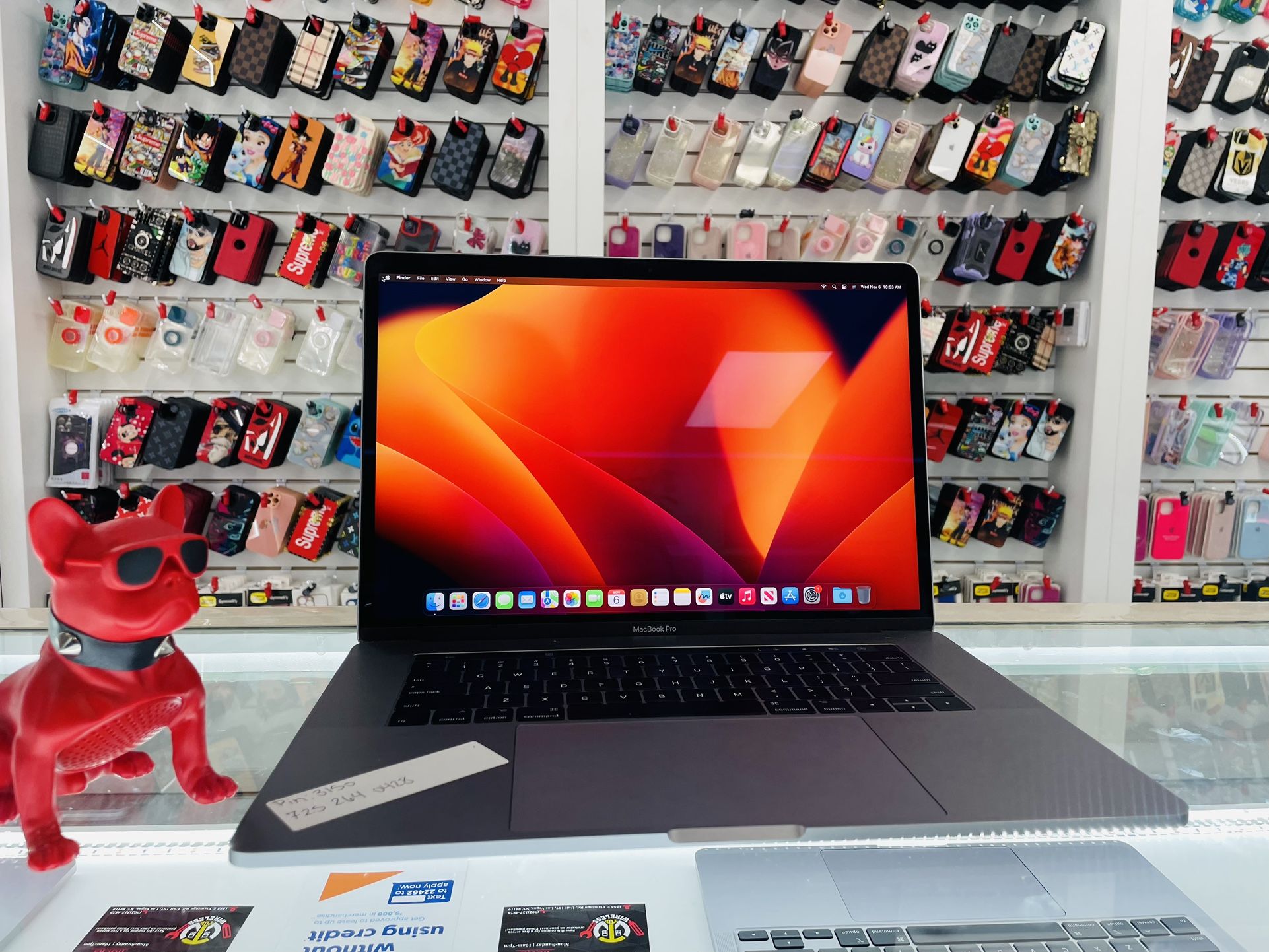 MacBook Pro 15 inch 2017 16GB RAM 512GB SSD - www.disolcolor.com