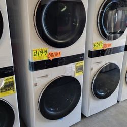LG ThinQ WashTower Single Unit Front Load Washer 4.5 Cubic Feet  AND  Gas Dryer 7.4 Cubic Feet 2KKDM