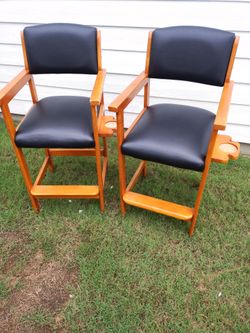 Pool table,bar chairs