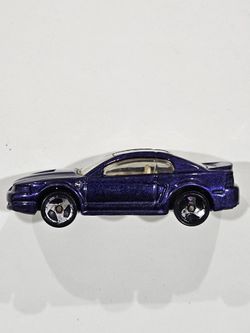 HOTWHEELS 1998 Ford Mustang '99