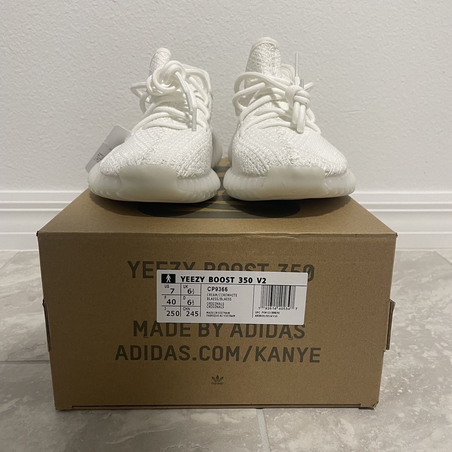 Size: 7 Yeezy Boost 350 V2 Cream/ Core White for Sale in Palm Coast, FL - OfferUp Size: 7 Yeezy Boost 350 V2 Cream/ Core White for Sale in Palm Coast, FL - OfferUp