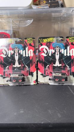 Hot Wheels Pop Culture Dracula Kool Kombi set of 2