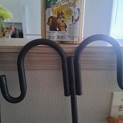 Squirrel Feeder, Food And Stand