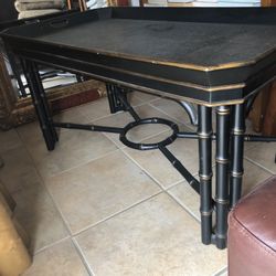 Lovely Table In Black To Match Any Setting Sturdy No Scratches