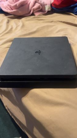PS4 Slim