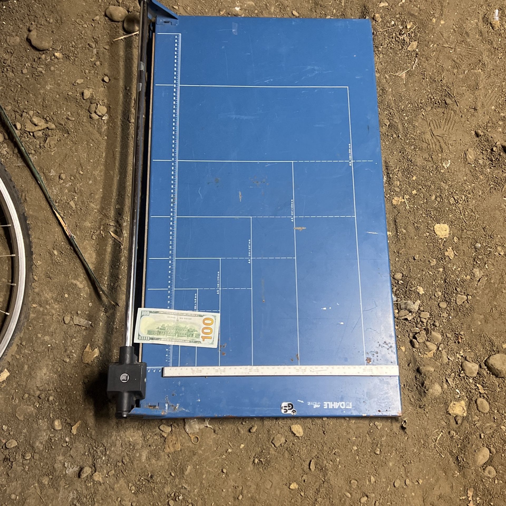 Commercial Extra Large Dahler Wrap / Wallpaper Cutter