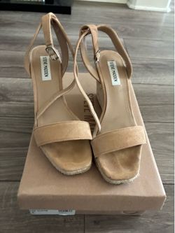 Steve Madden women’s sandal, size 8