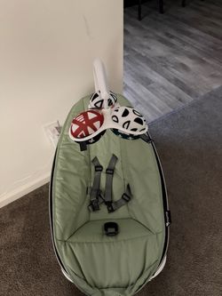 Baby swing