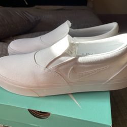 Nike SB Charge Slip On Men's Size 8 Skate Comfort Shoes White CT3523 100 (NEW)