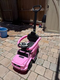 Kids stroller Mercedes outdoor