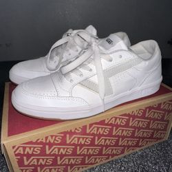 Women’s Vans Lowlands Shoes