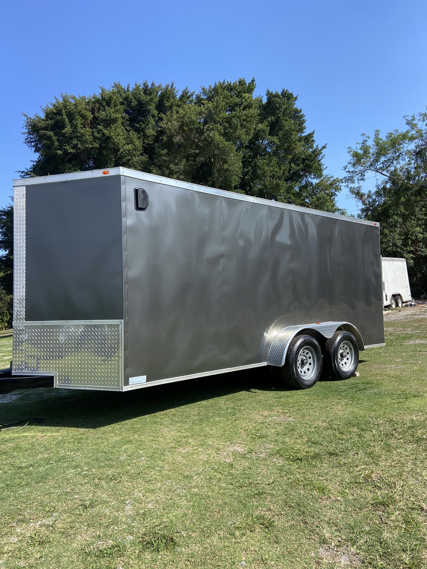 Trailer Enclosed 7 X 16 Clean Title, 2021