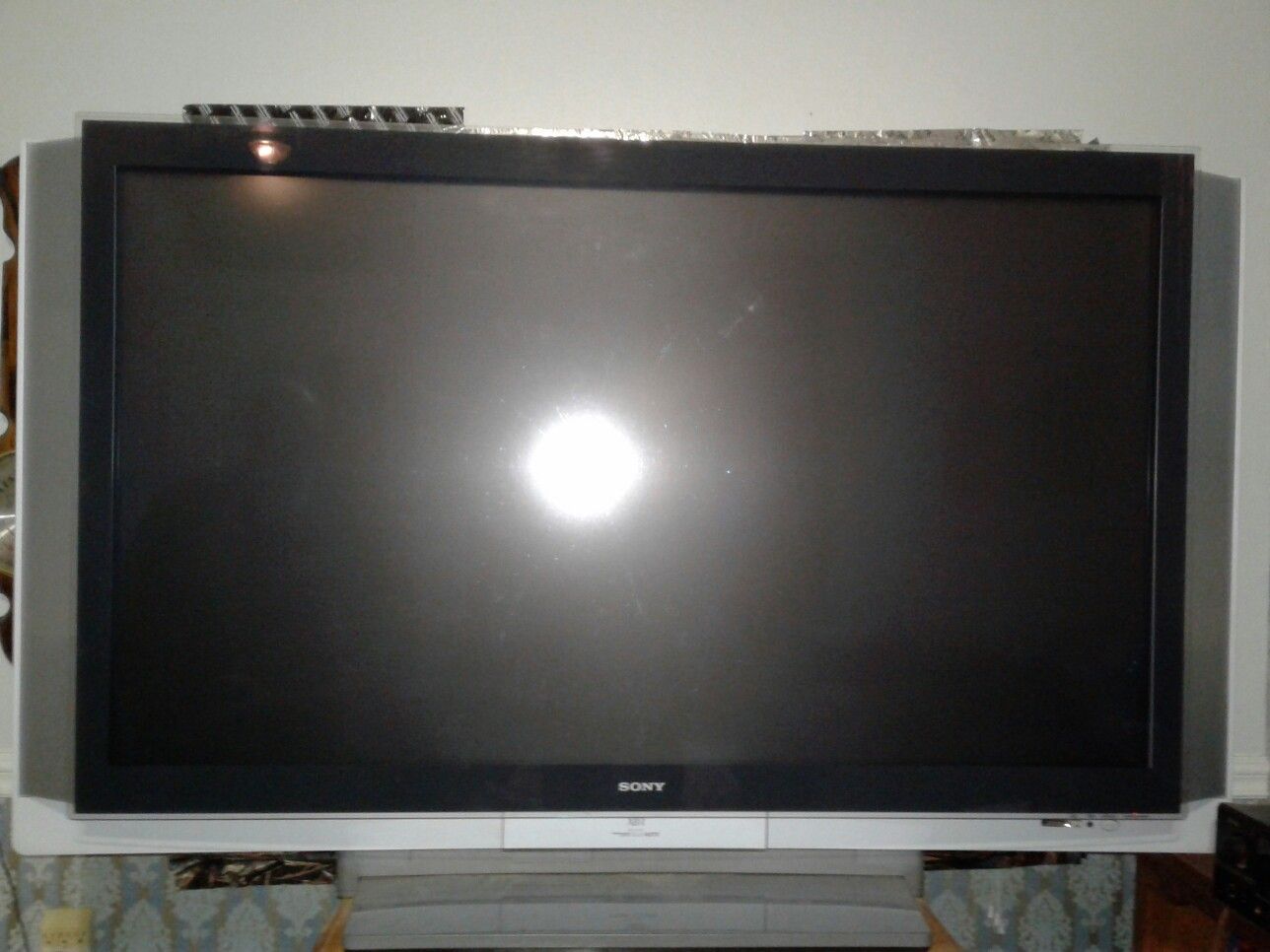 Sony 60 inch 720p HD TV LCD projection TV