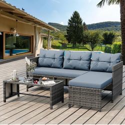 3 Pieces Outdoor Patio Furniture Sets, Wicker Patio Conversation Sets, All Weather Wicker Rattan Patio Seating Sofas with Glass Coffee Table and Cushi
