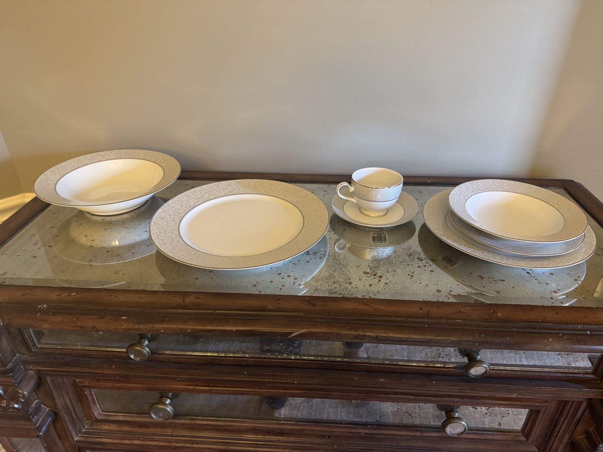 Mikasa Fine China Set-Parchment