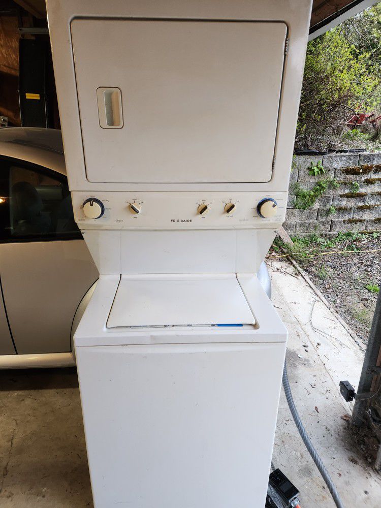 Stackable Washer Dryer 