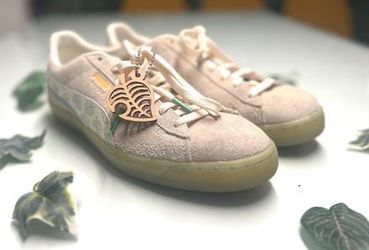 PUMA x Animal Crossing New Horizons Sneakers Men's Size 10 + Special Hoodie