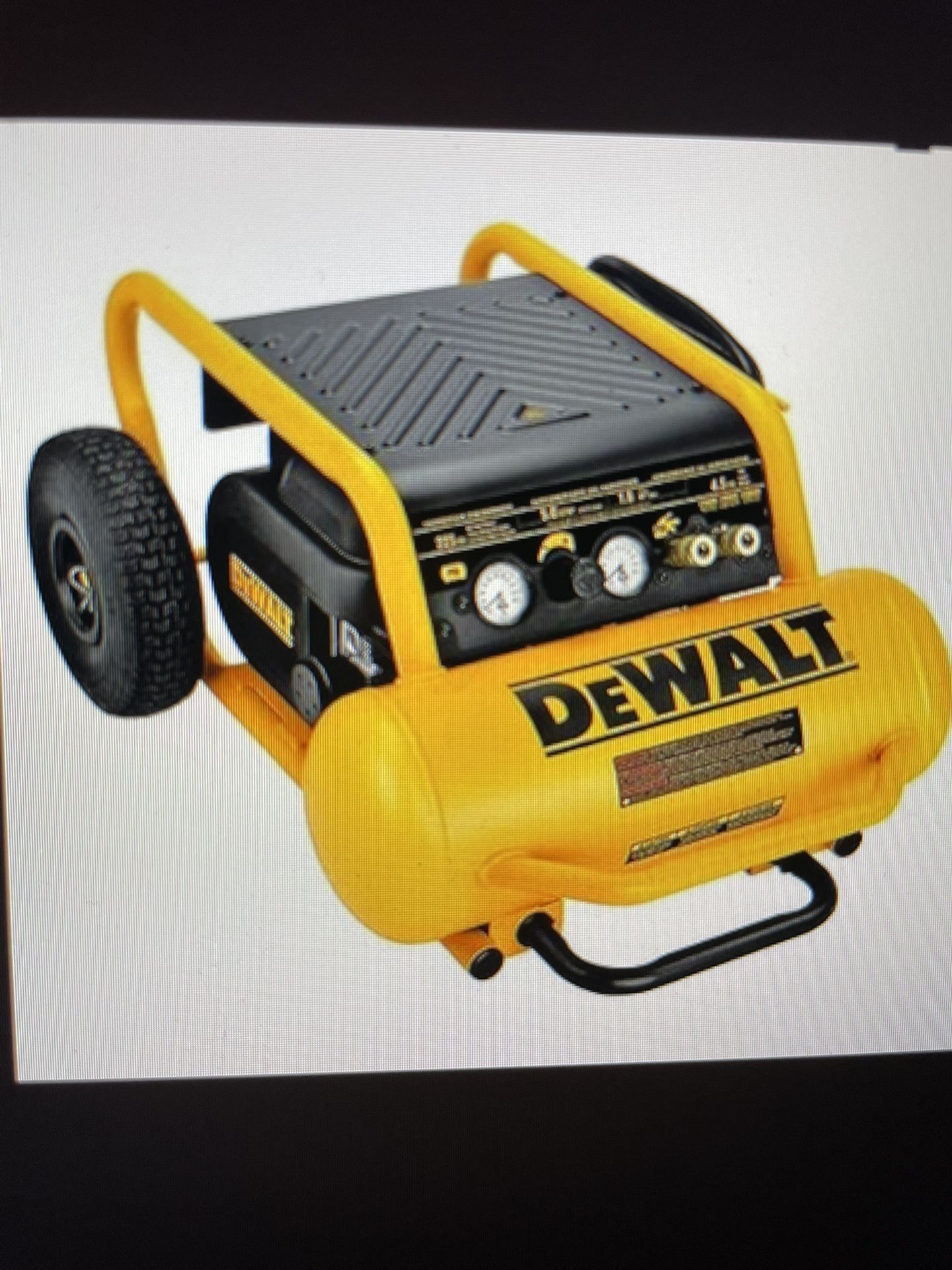 Dewalt D55146 1.6 HP Continuous 200psi, 4.5 Gallon Compressor