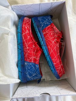 Spider-Man Hey Dude Wally Funk size 11