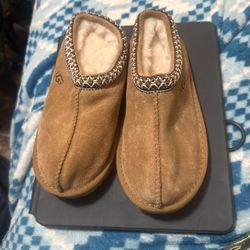 Ugg Slippers Brown 