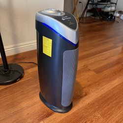 GermGuardian HEPA Air Purifier – Works Great