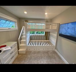 Pottery Barn Bunkbed