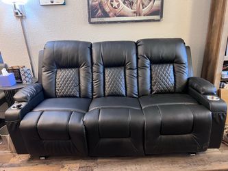 Recliner couch