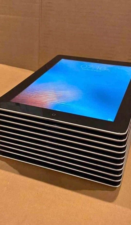 iPad Gen 2 16gb WiFi 16gb 9inch