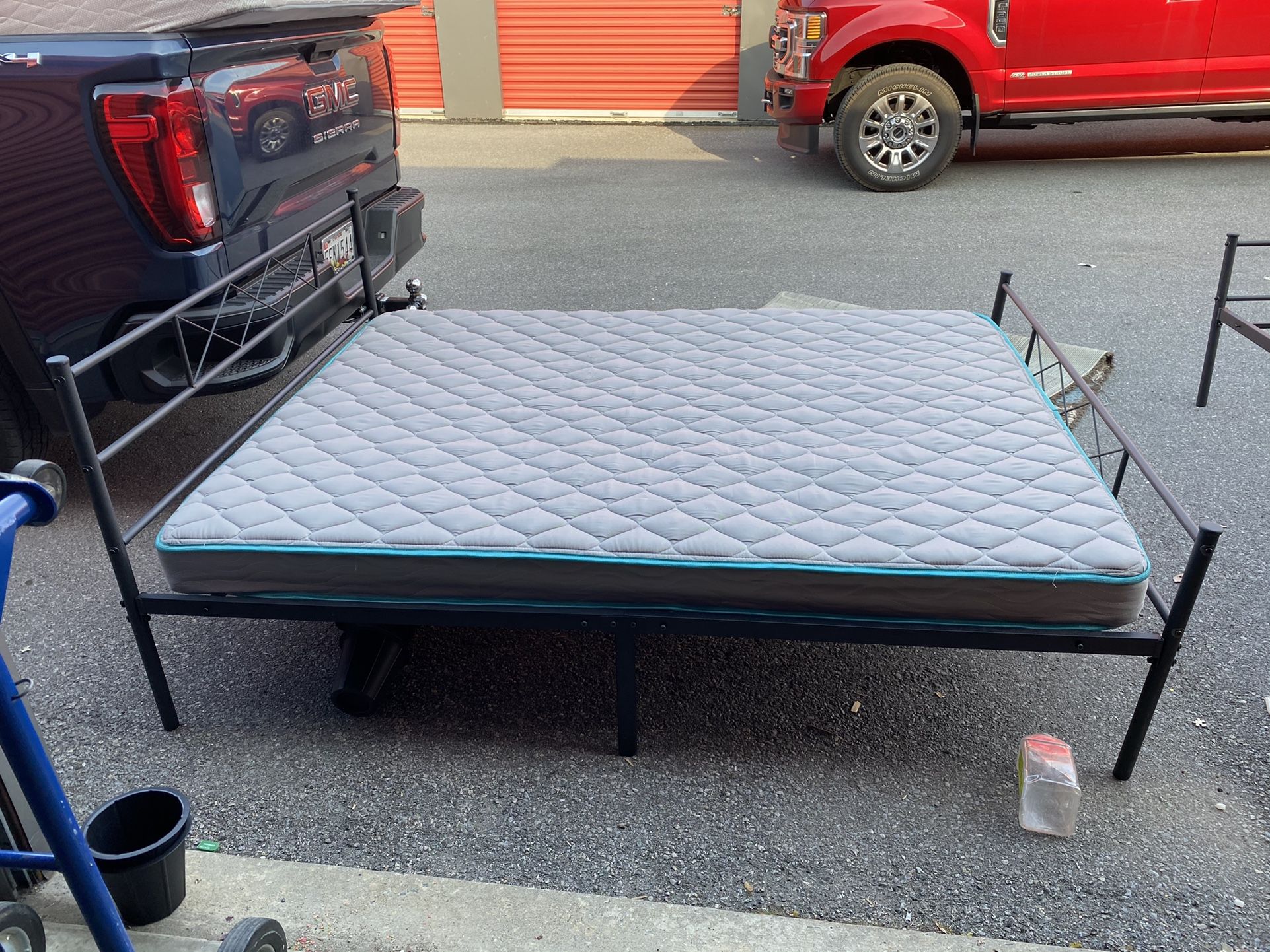Queen Metal Bed And Mattress