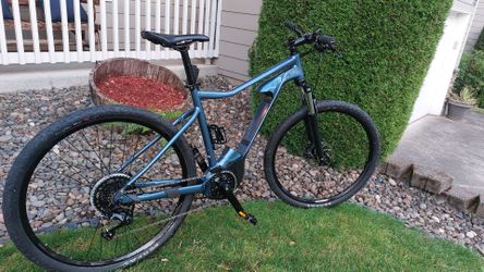 PROJECT GIANT EBIKE
