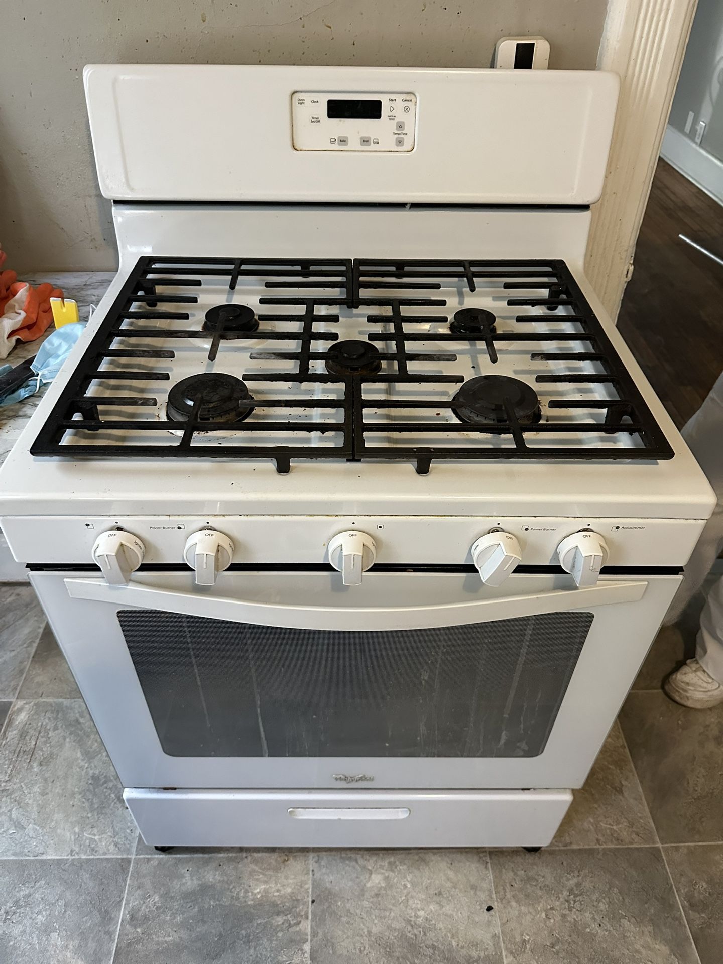 Whirlpool Gas Stove/Oven 