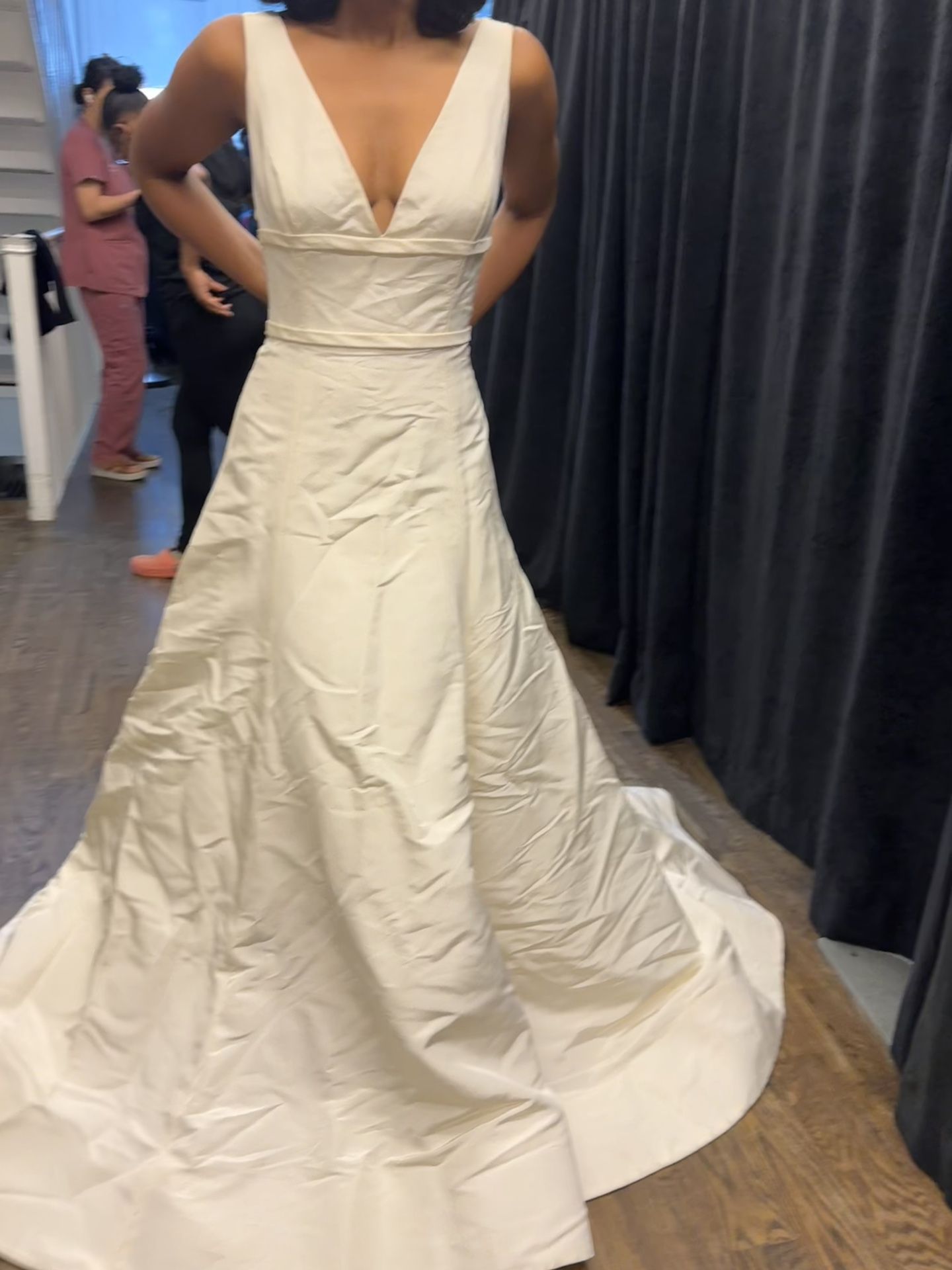Oscar de la Renta Wedding Gown