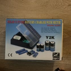 Y2K BATTERY CHARGER