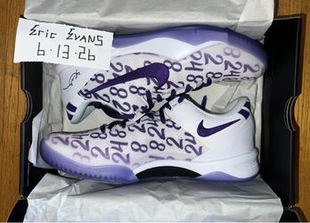 Kobe 8 Protro “Court Purple” Sizes 10.5, 13, 6.5 (GS)