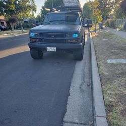 1994 Chevy K2500 2wd